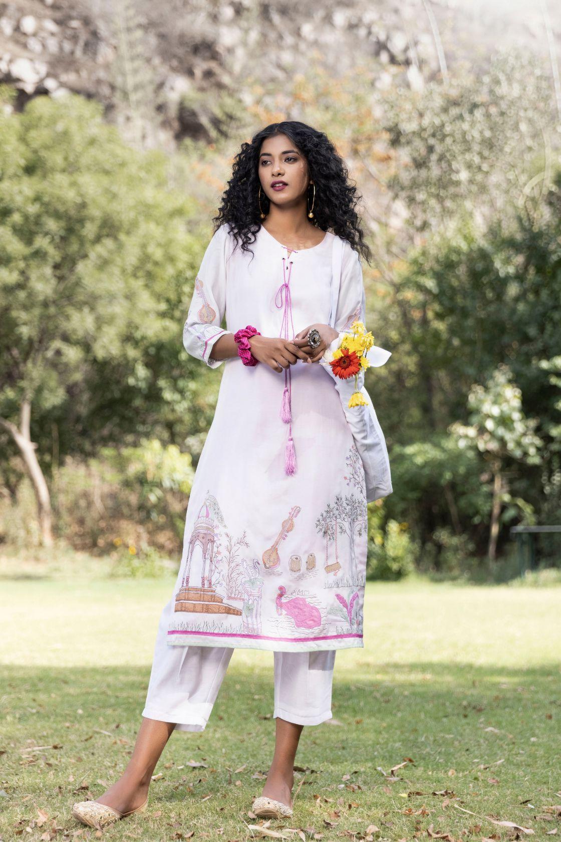 Straight Kurta With Palazzo Set Dori On Necklace