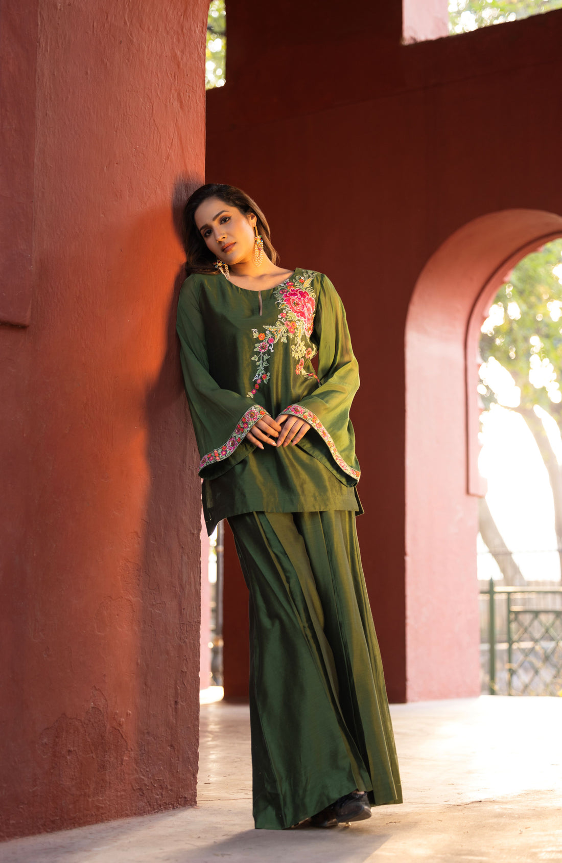 Chanderi Floral Emboidered Co-ord set (2 piece)