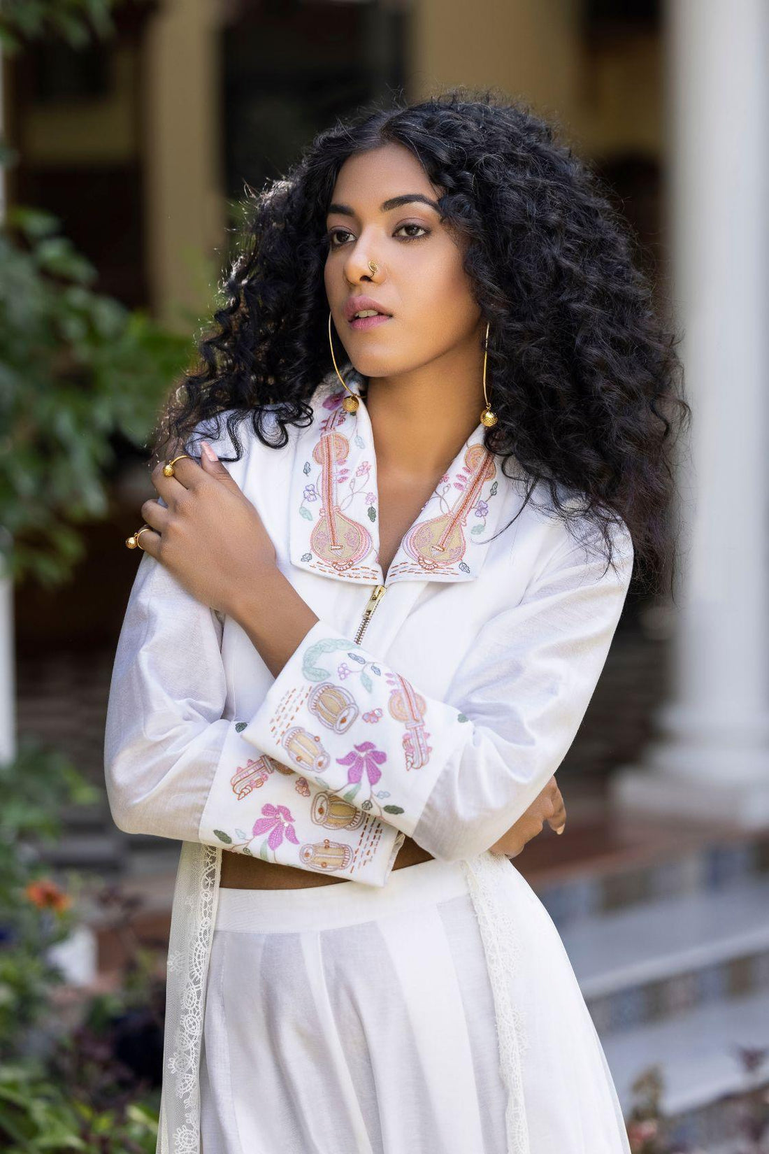 Crop Top Elongated With Mesh Flare