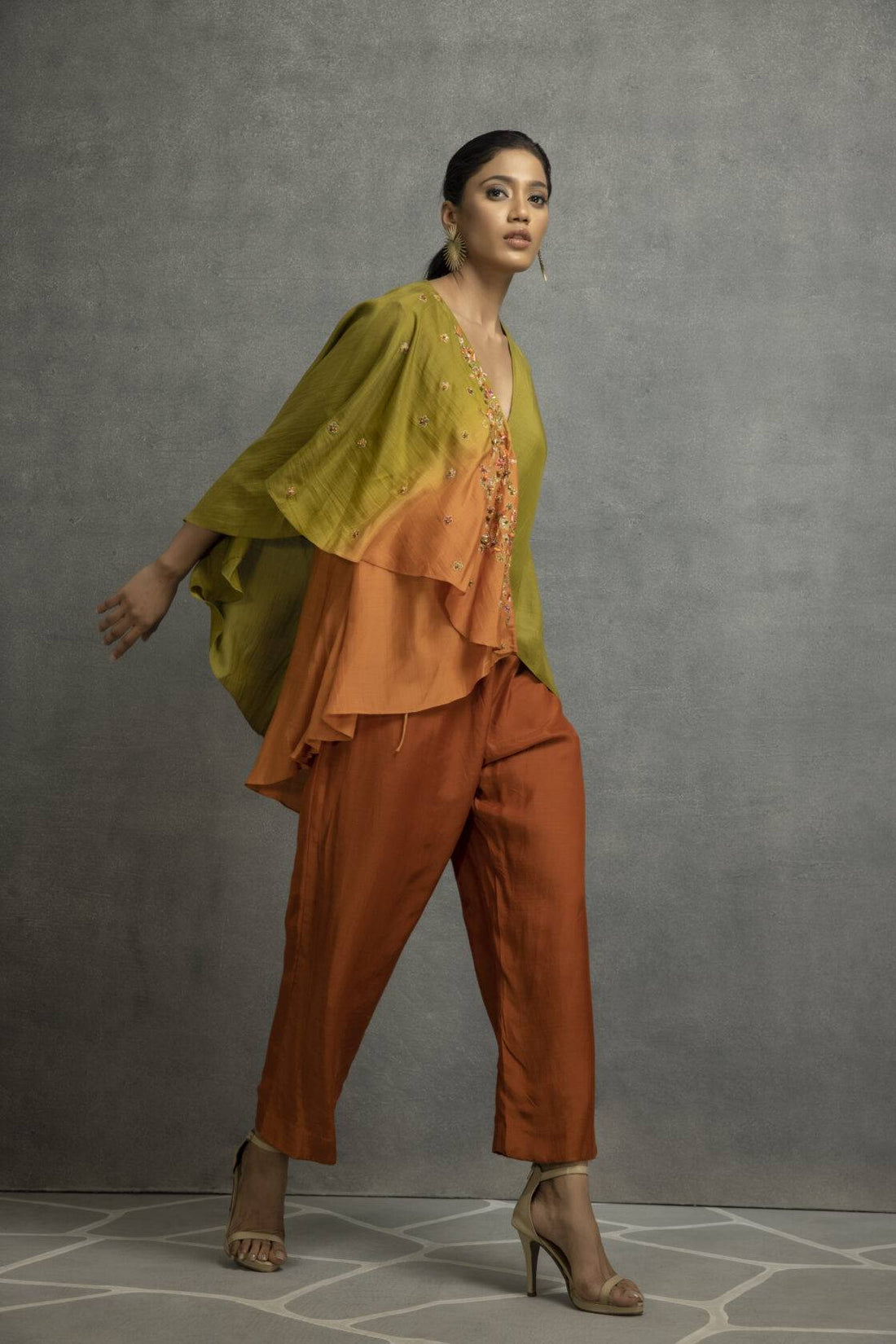 Asymmetrical Ombre Flair Top One Side Single Shoulder