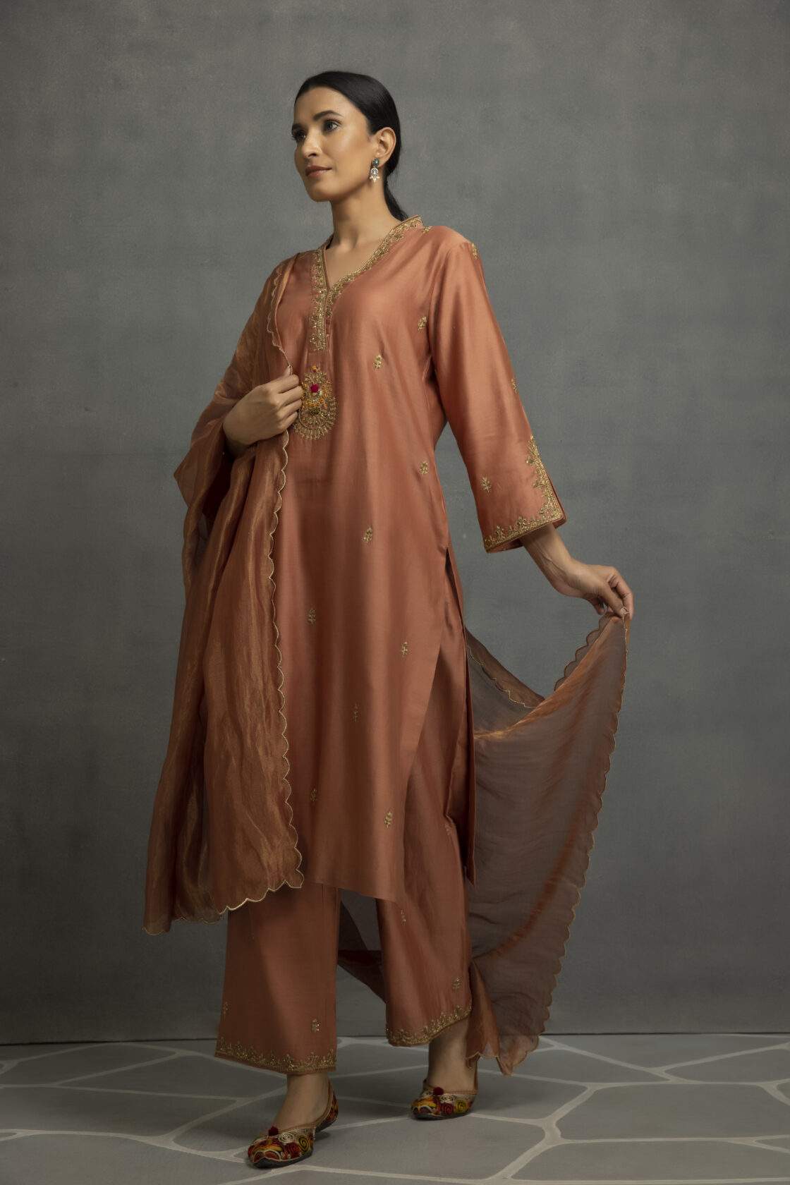 Straight Kurta With Handcrafted Embellishment